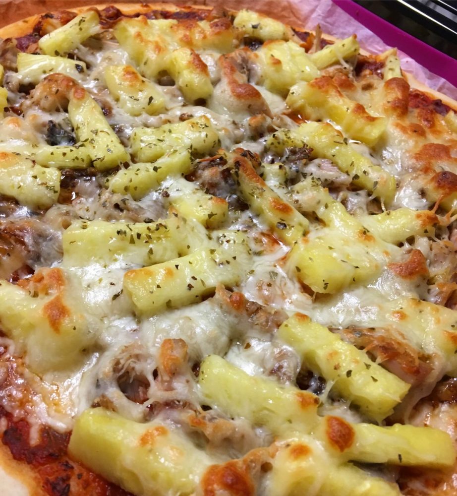 pizza a pitada do pai com ananás